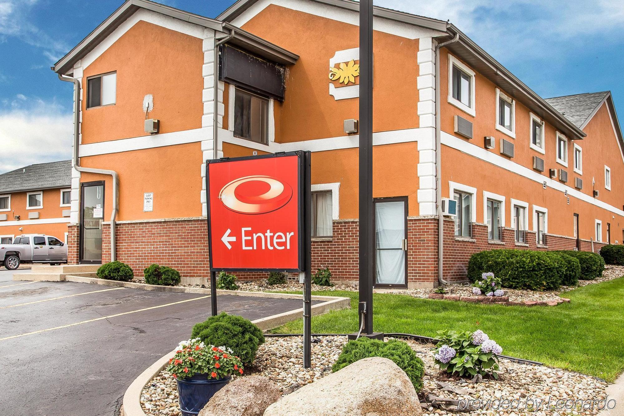 Econo Lodge Сидар-Рапидс Экстерьер фото